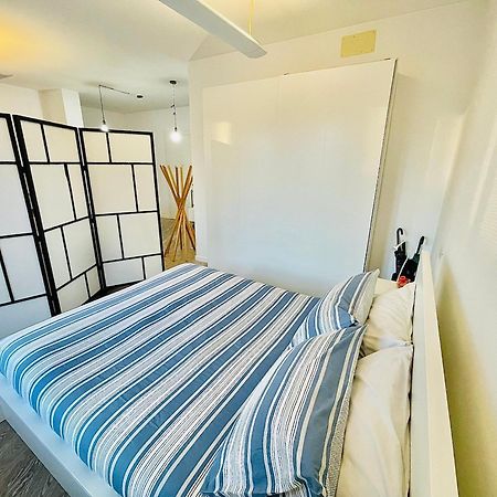 Апартаменты Loft In Piazza Vittoria Тревизо Экстерьер фото